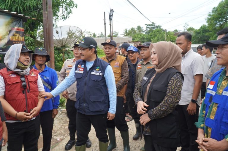 dd60f53b-2bf5-443d-88dc-89edb9d33642