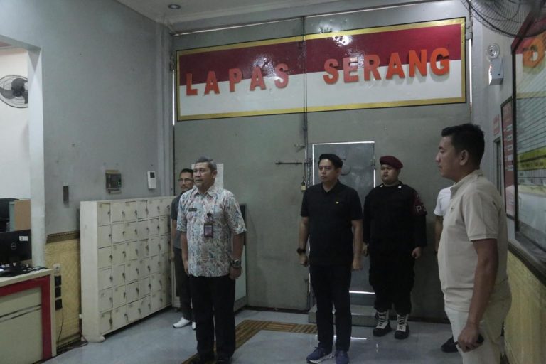 20a1a181-1df1-4c15-9eab-78b581fb31e6