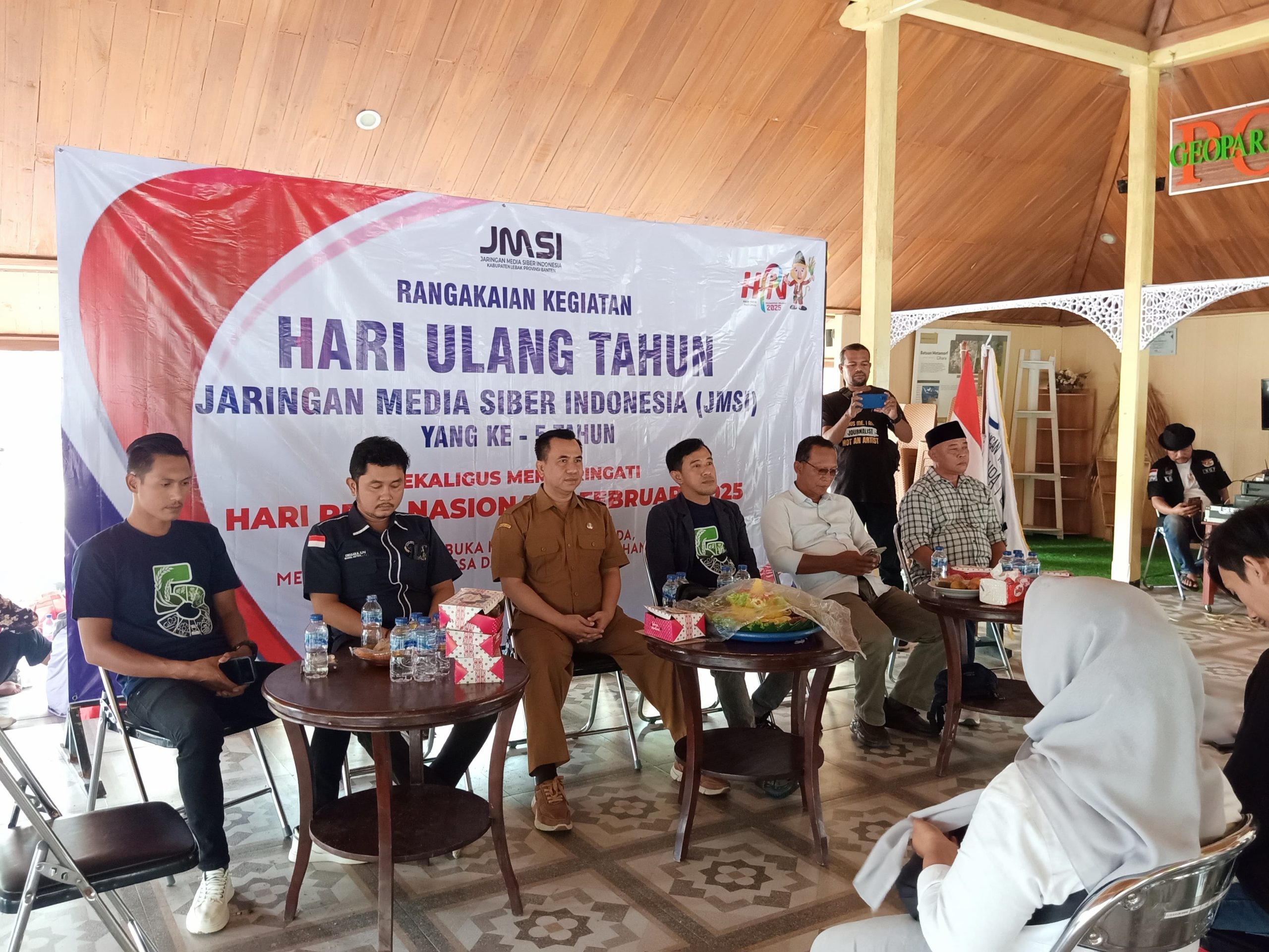 7323e59e-dfe7-4399-8899-5c203068bb9c