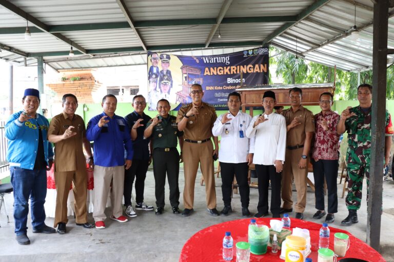 c363b12f-5acd-47a5-adc4-698b8c18c97a-768x512