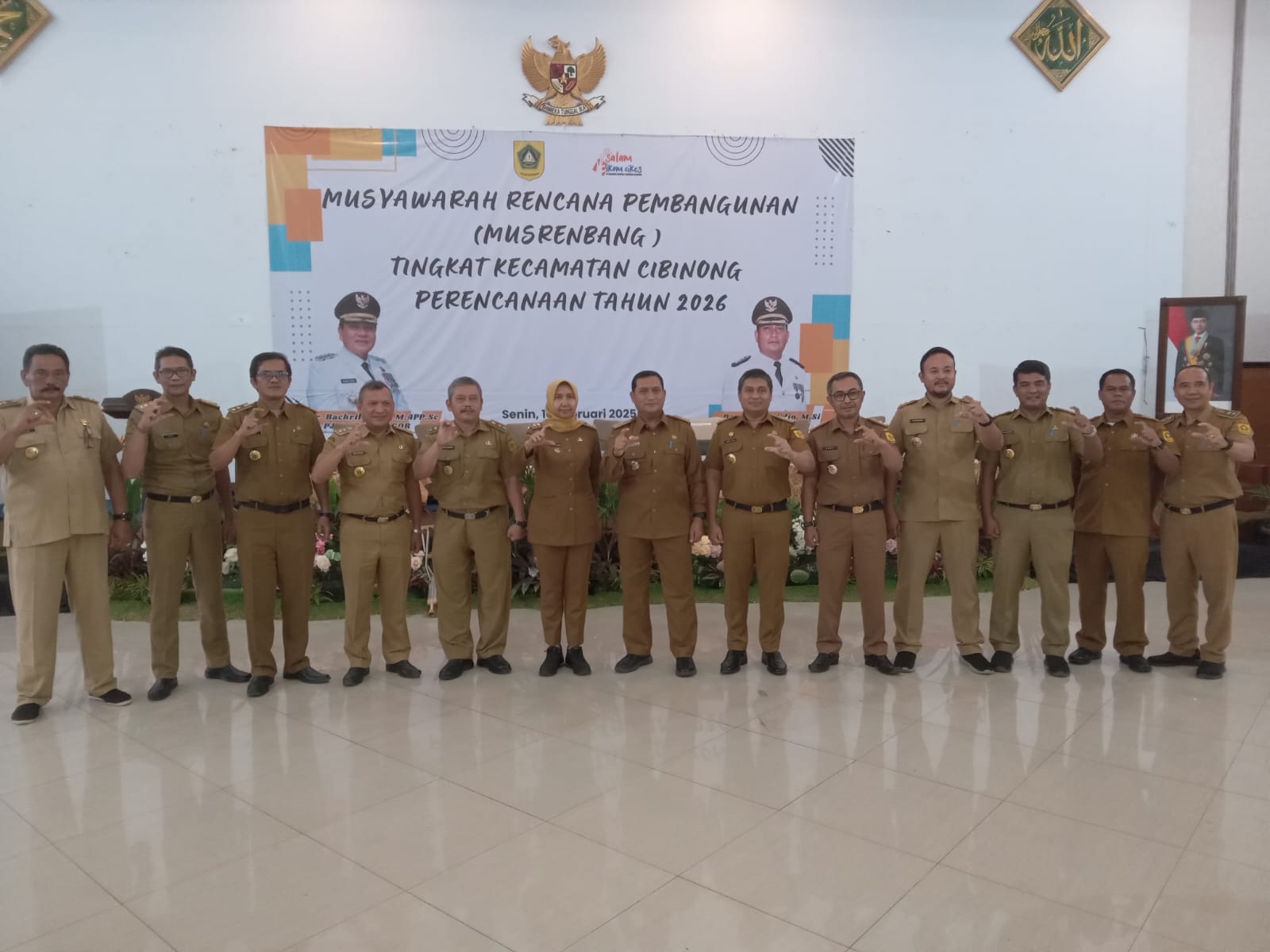 f6409fab-b5a9-4c18-9b06-b45cf53fbdfe