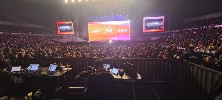 a36cd551-569b-444c-8983-f815035f933f