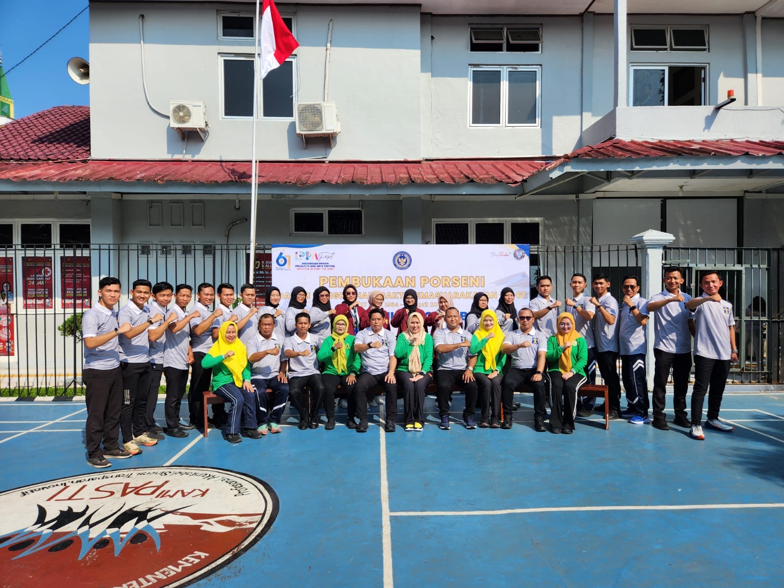 46f10c99-b5c2-4457-a4fb-5c8a66862671