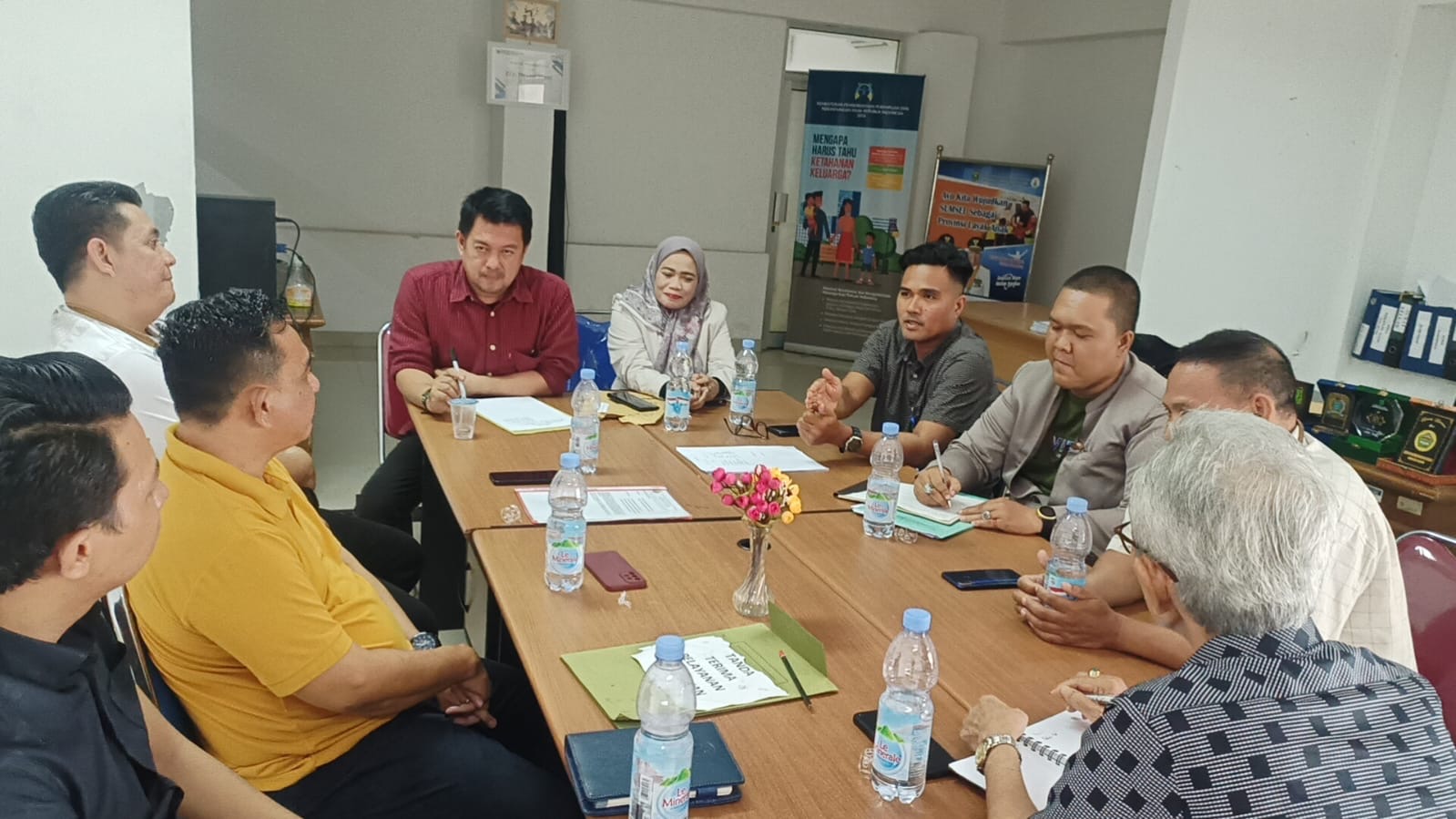 9e2749c8-7707-4126-9827-a5cc20b0a081