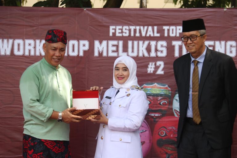 WhatsApp-Image-2025-04-25-at-10.52.58-1-768x512