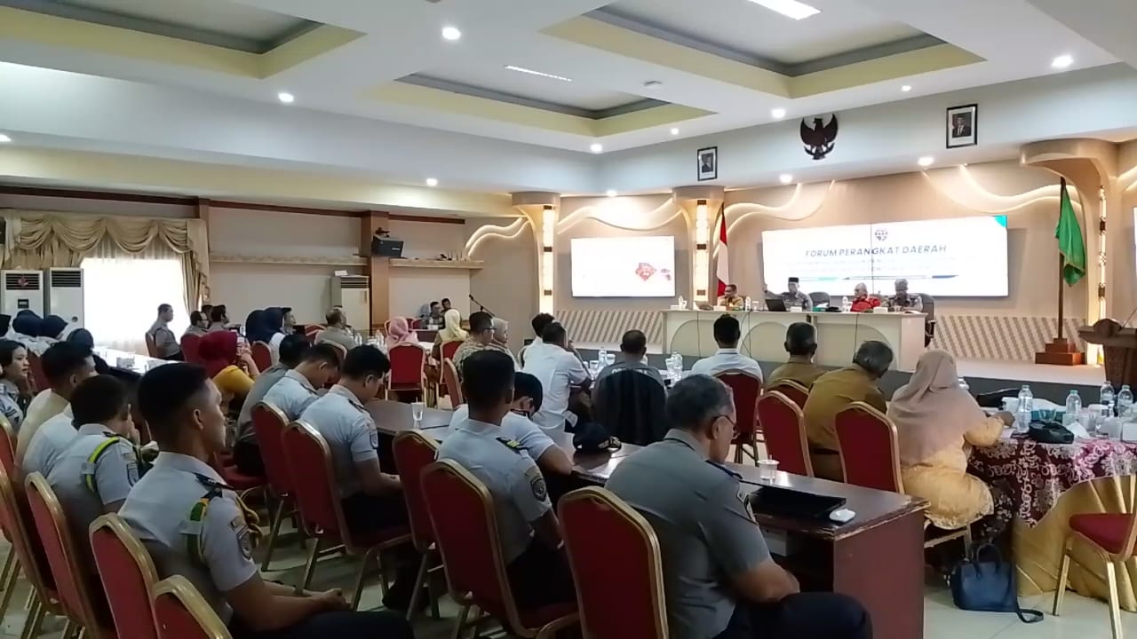 e4abbcb1-95d5-4c7f-8fb7-46ef58cfb5a1