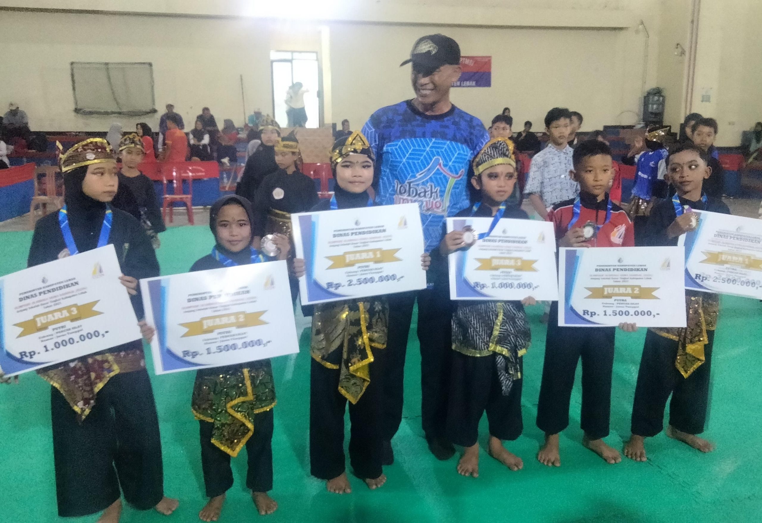 0e0dedc9-225d-46c3-bb28-476892e411b2