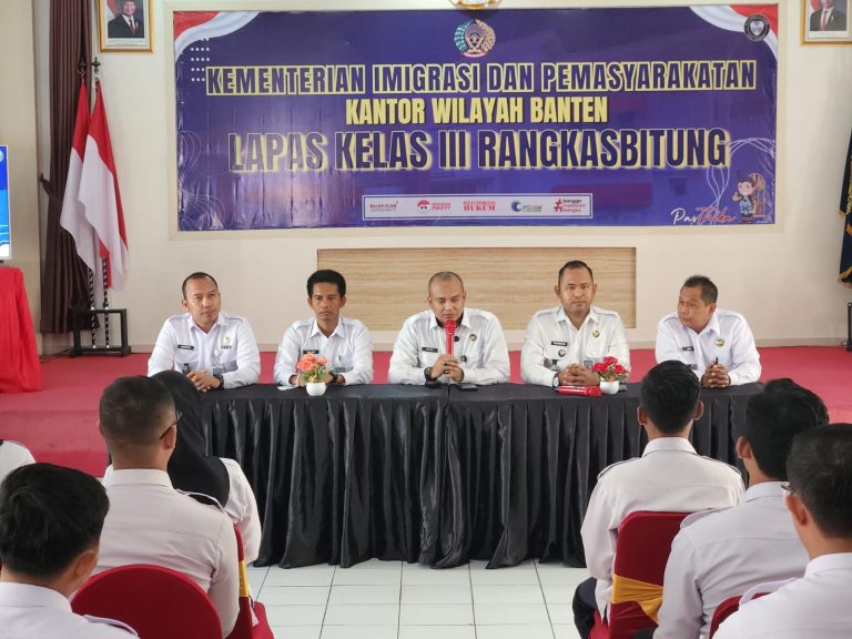 11de87d0-425a-44b3-97e6-fd5a0146aa1c