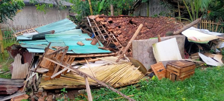 33de4d60-a5c2-4005-b41c-828b4708e5e3