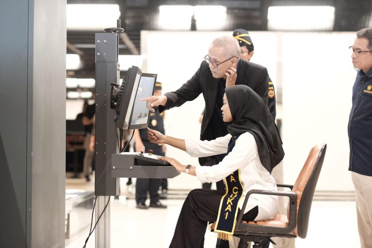 50f56c23914592aeb83d418ec1f1fe5d-whatsapp-image-2025-06-11-at-21-32-48