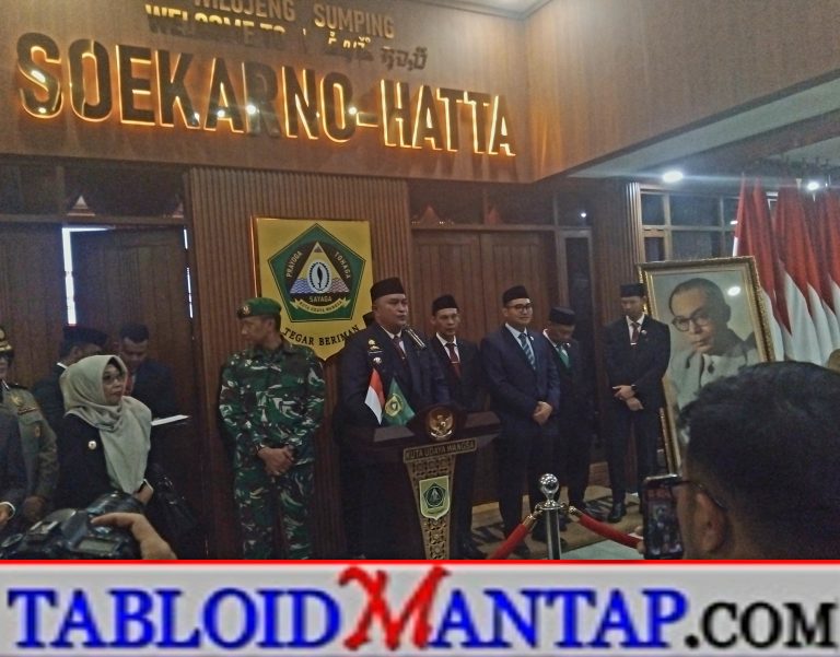 Picsart_25-06-20_09-25-24-759