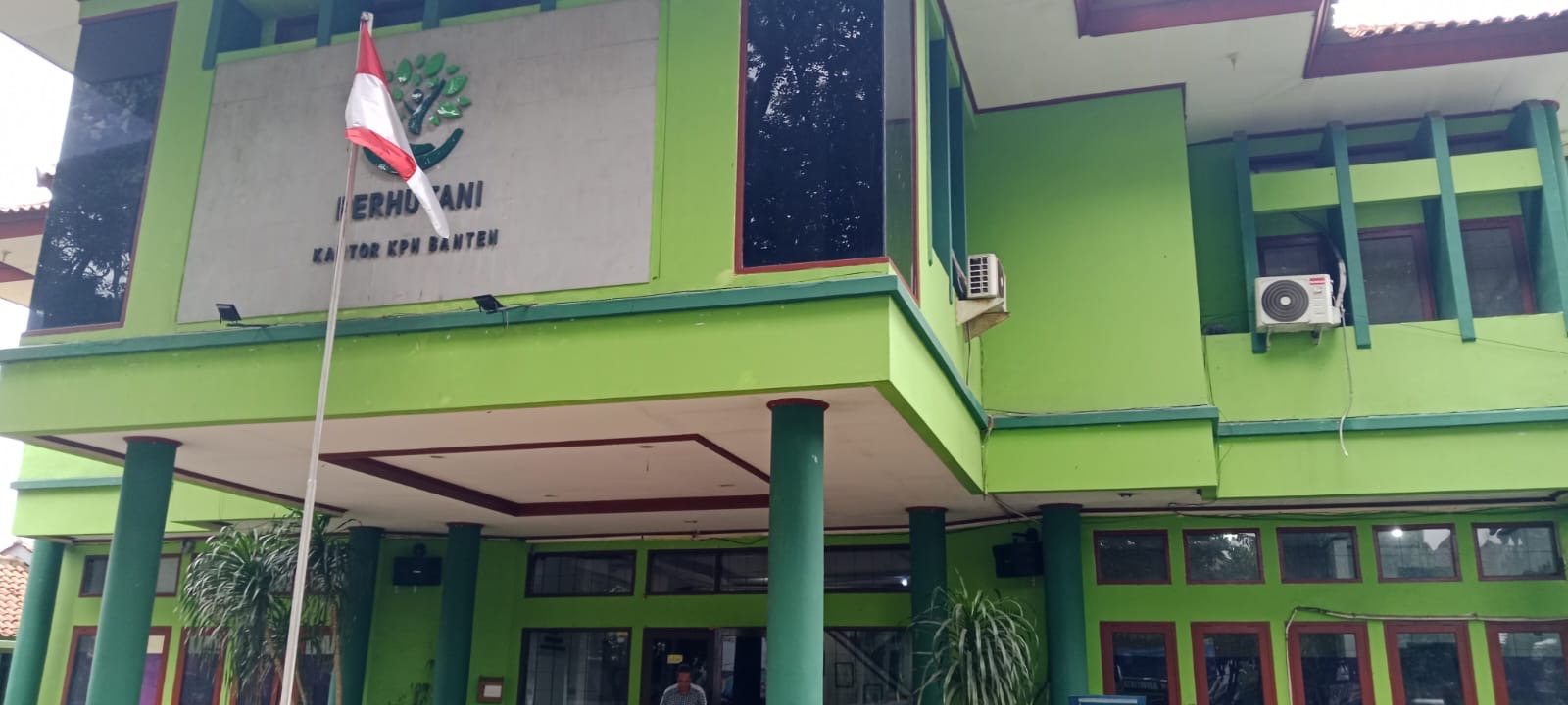 55de5a89-c0cd-4513-b6d0-430cb1f28d93