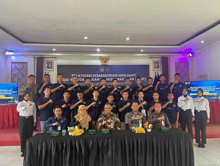 8958beb9-8598-49b4-a546-2d3bd867012d