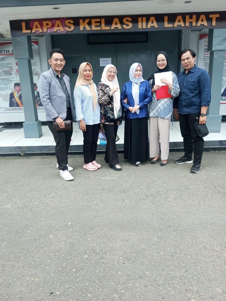 7fbc549d-c54c-4f93-81a3-77f2fbffad4a