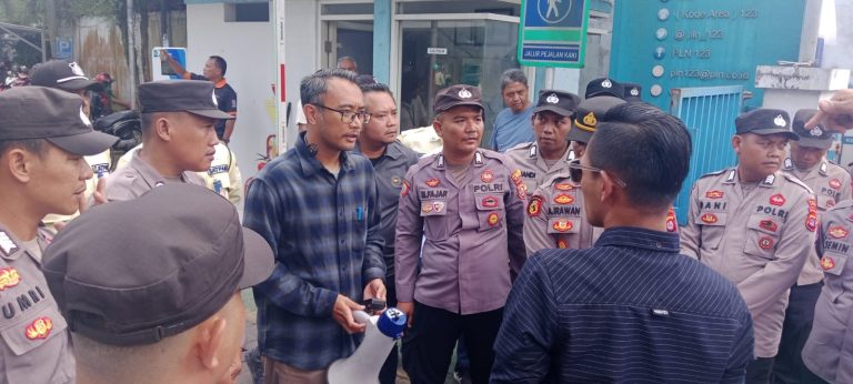 9727266c-001c-4436-8b54-e1a644d19510