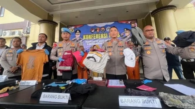 b30d0b56-fb03-4954-b083-f8945b3d3964