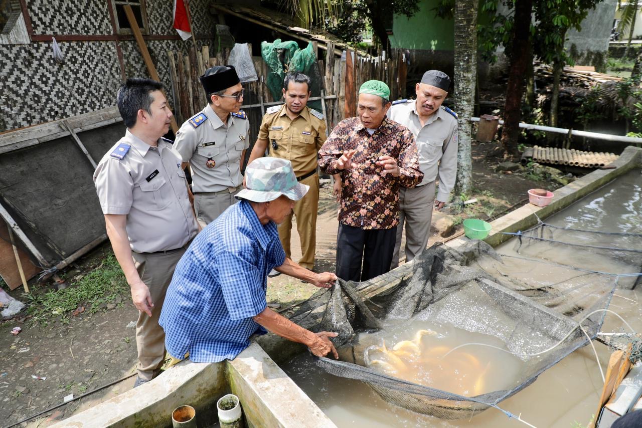 1dbc57db-7ef6-4f95-9d2f-206856acbbcf