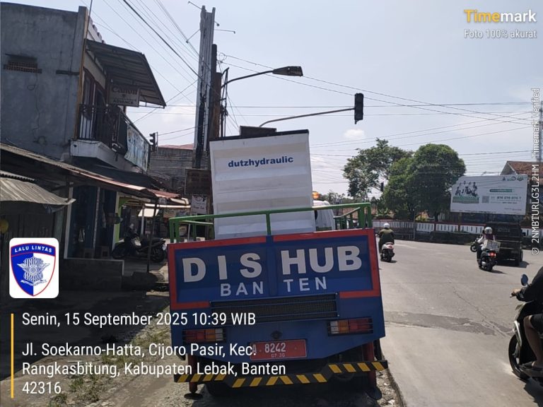 ad7e9ff0-2fef-48e3-bc7c-376aebe7a144