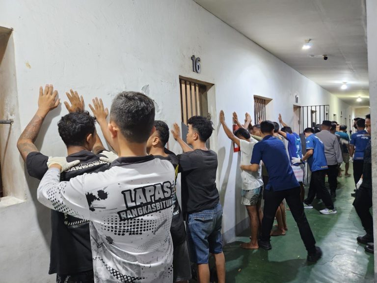 23a730f9-441c-4c45-b48b-00c4bd49d726