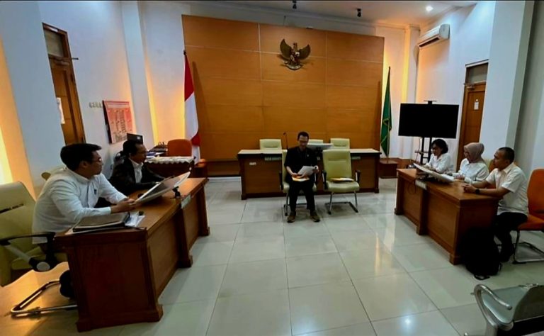 Screenshot_20251017_113420_WhatsAppBusiness