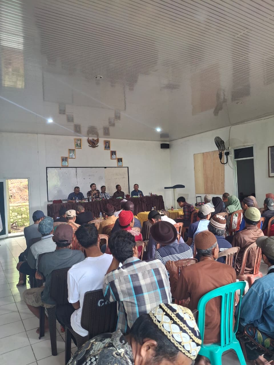 cd3b2878-1d5d-4d32-9789-2b5192f0a5fb