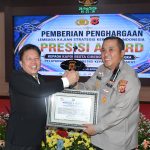 Kapolresta Cirebon Terima Presisi Award Dari Lembaga Kajian Strategis Kepolisian Indonesia Atas Kinerja Dan Pelayanan Publik