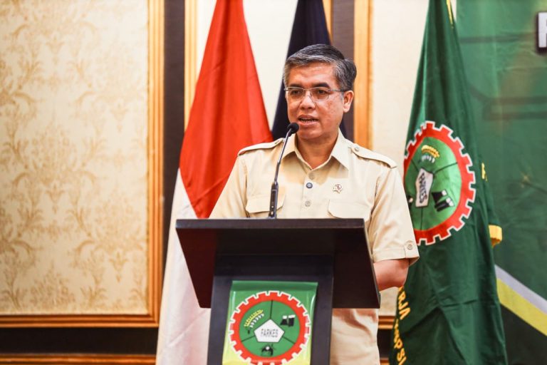 Menaker Hubungan Industrial Harus Naik Kelas agar Pekerja Tak Tertinggal oleh AI - 3