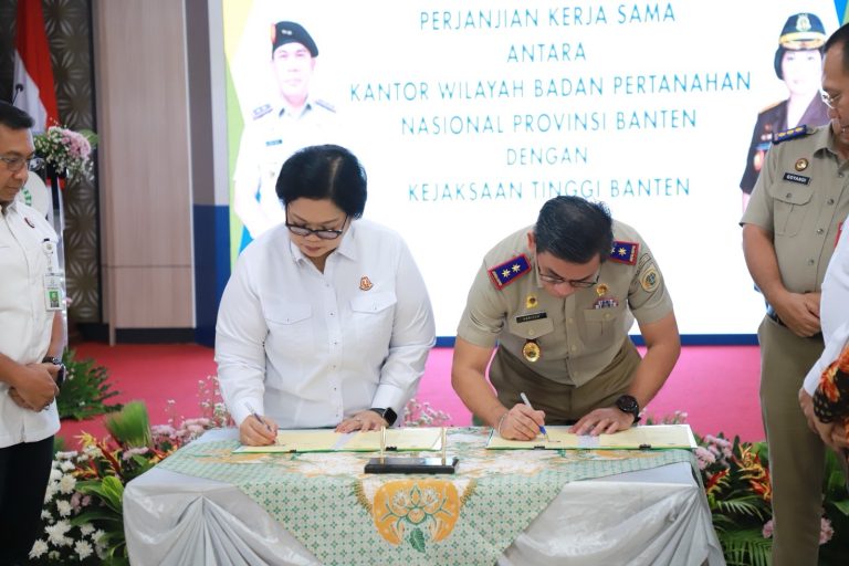 a28228f9-4ca6-49f7-8a26-9f84d80c3004