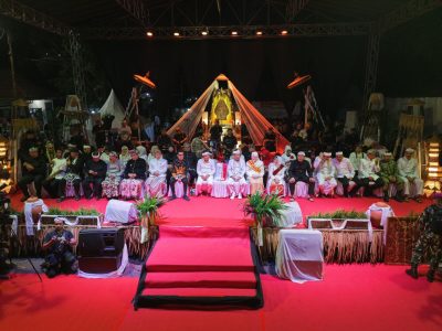 Kirab Mahkota Binokasih Teguhkan Cirebon Sebagai Kota Budaya Dan Pluralisme