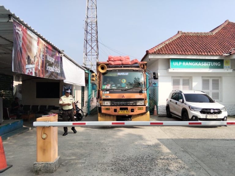 019e60a2-2edc-4f52-90ea-48ade25bb7b4
